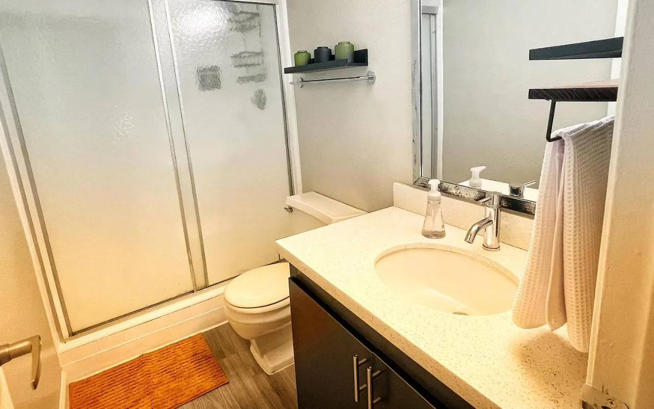 Stay-Smart Travel Lodge Tempe